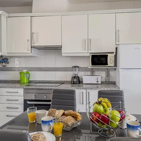 #398 Elegant Sea View W Balcony 1br * 阿尔布费拉